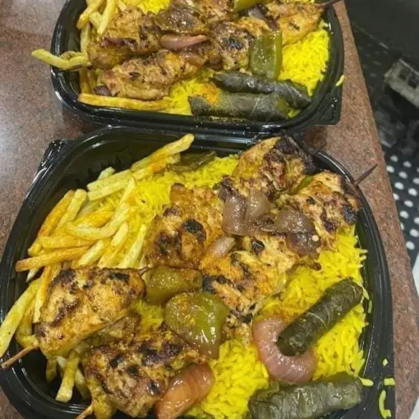 وجبة شيش طاووق