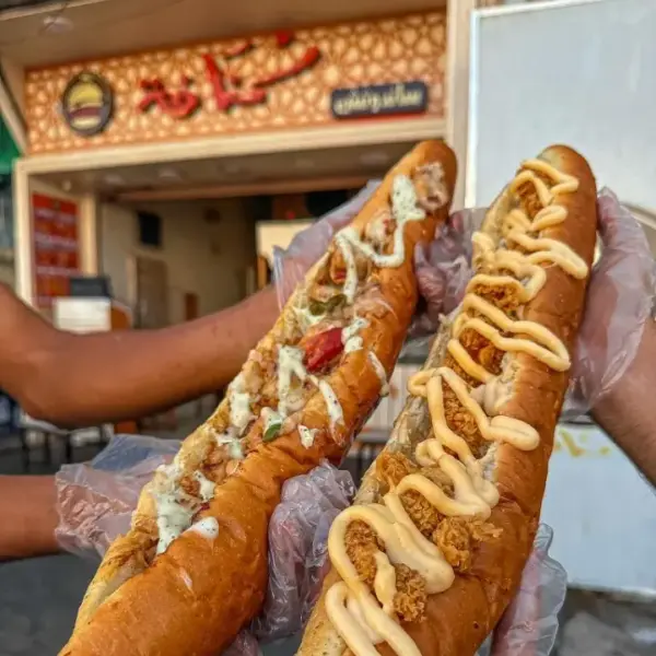 ساندوتش نقانق